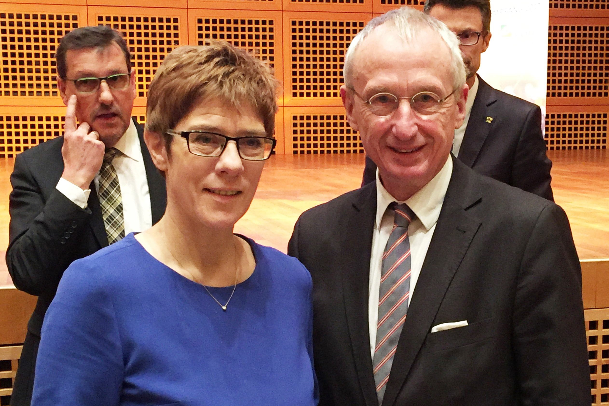 Bundesministerin der Verteidigung